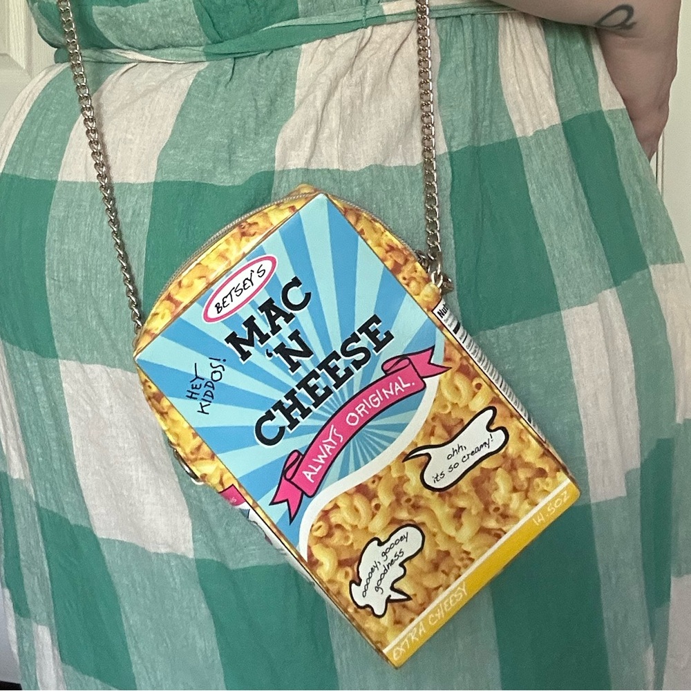 Betsey Johnson RARE Mac n Cheese Crossbody Bag